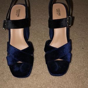 Royal blue, stacked heel, open toed shoes
